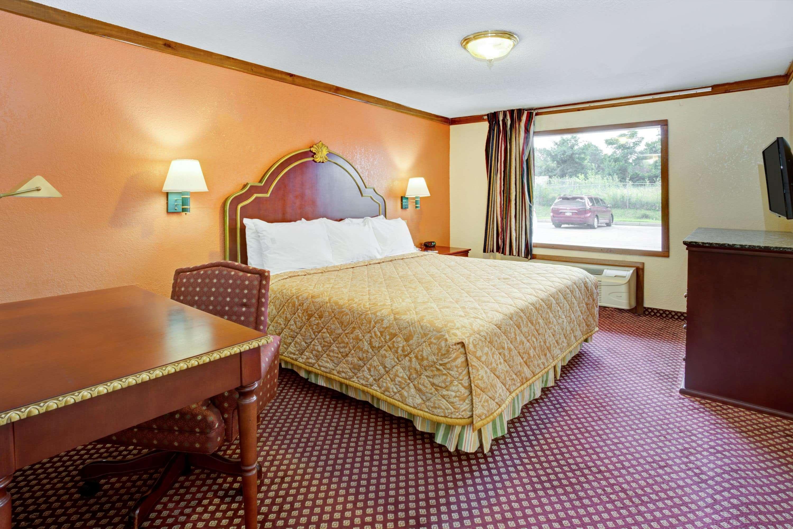 Travelodge By Wyndham Sellersburg Kültér fotó