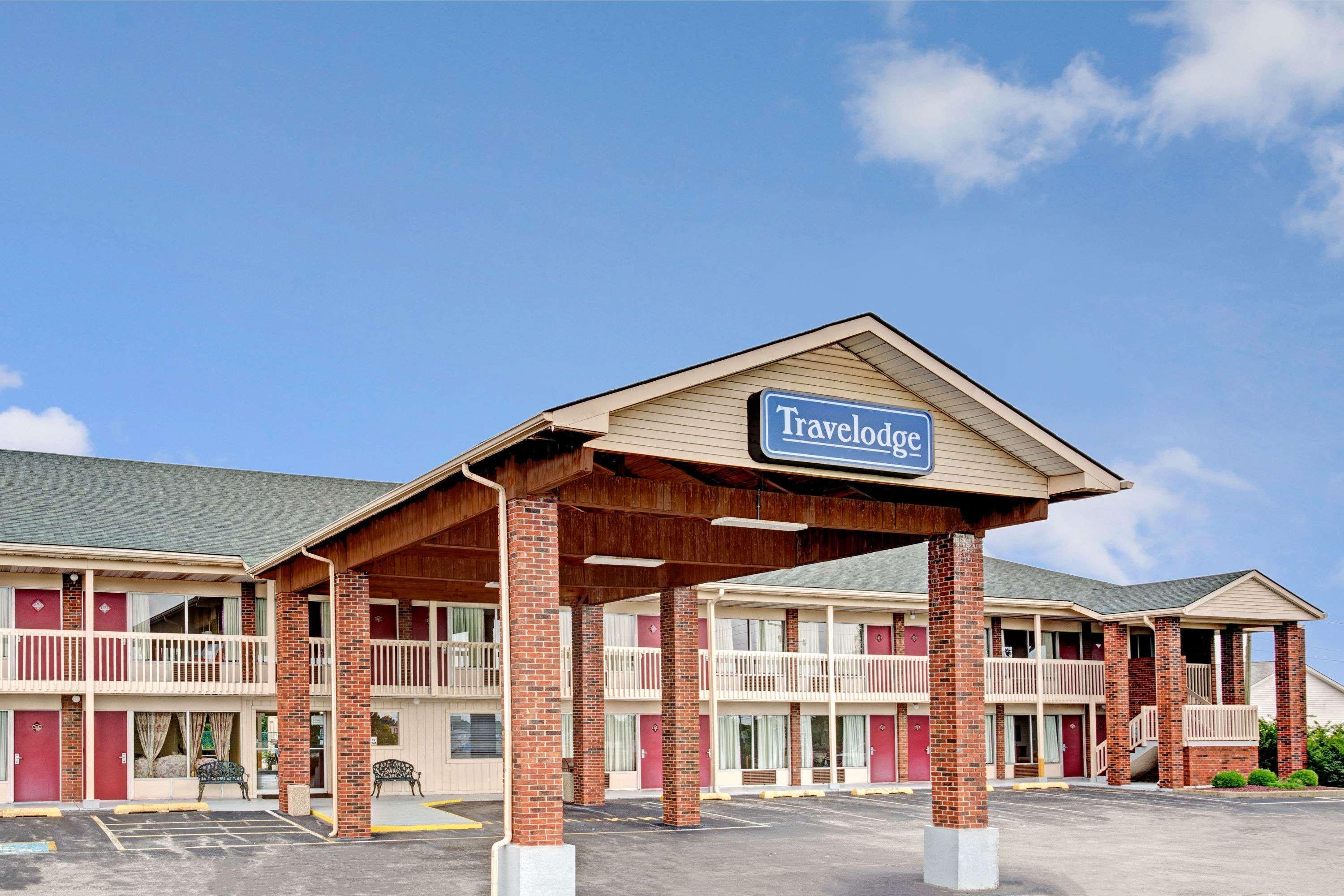 Travelodge By Wyndham Sellersburg Kültér fotó